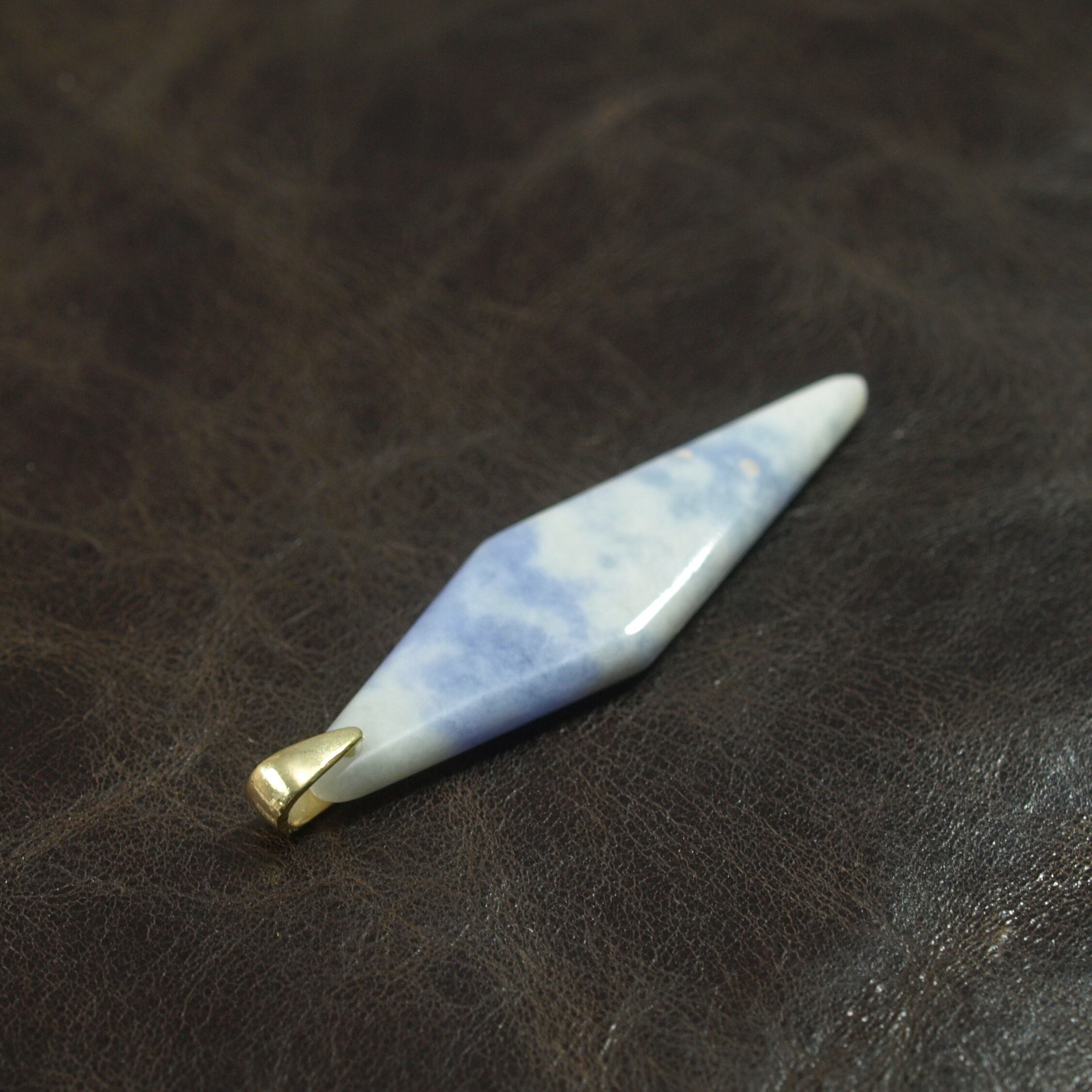 糸魚川翡翠 ラベンダー翡翠 菱形ペンダントトップ 3.0g Itoigawa