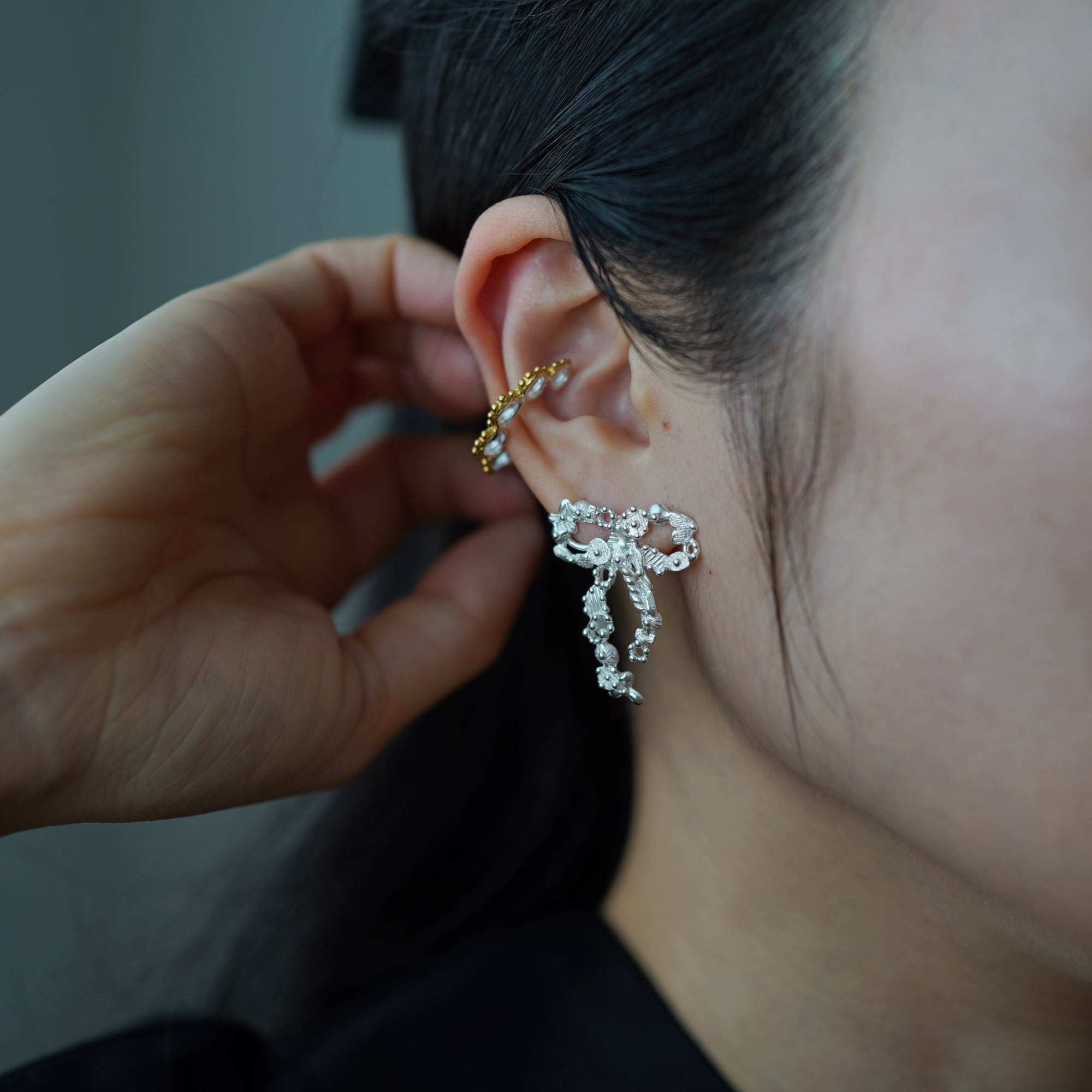 e.m.  little emblem 一筆書き蝶々ピアス ピアス(LE-AP34)