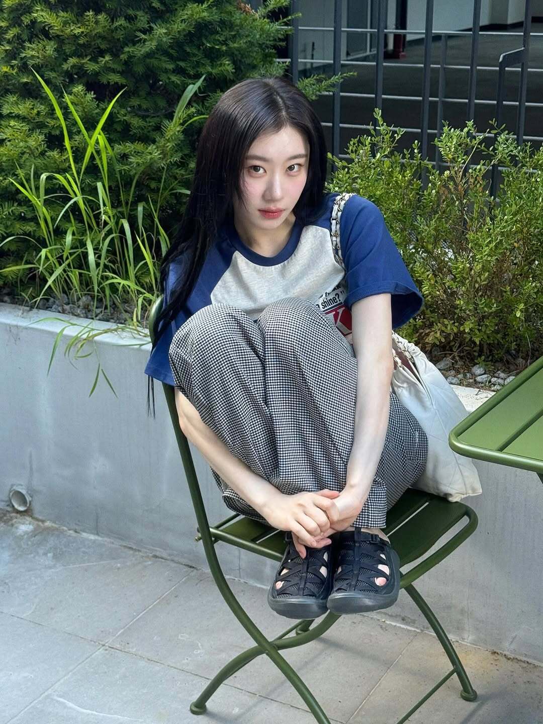 ☆ITZY チェリョン 着用！！【CACTUSDONUTMARKET】Moment Raglan T