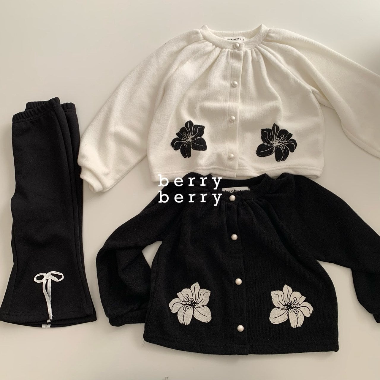 «予約»«ジュニアサイズあり»«berry berry» リリーカーディガン 2colors