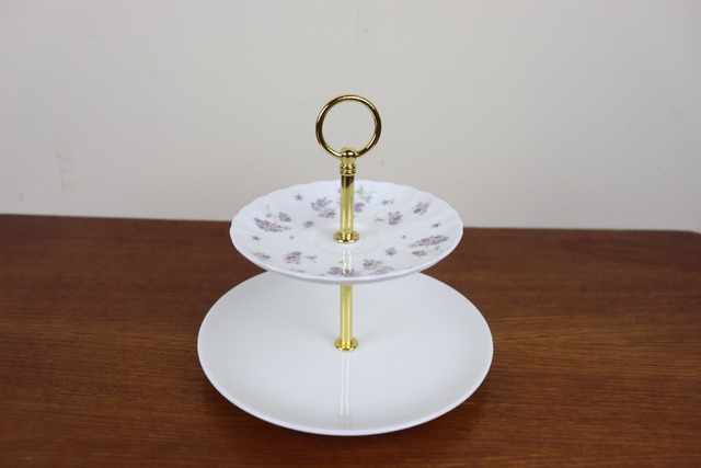ウェッジウッド　２段ケーキスタンド　wedgwood　ヴィンテージ　食器　イギリス