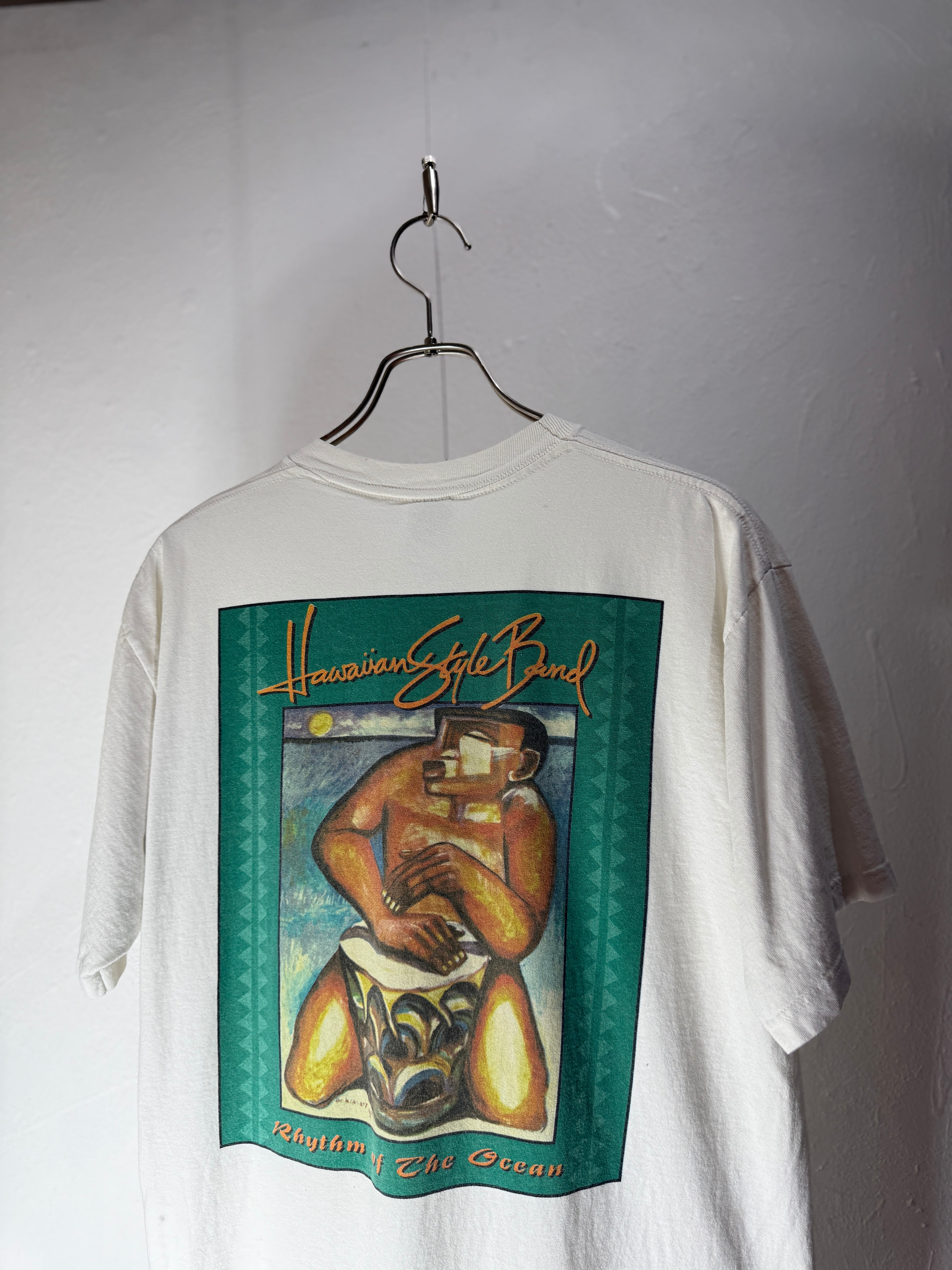 90’s USA made “Rhythm of The Ocean” Art T-shirt