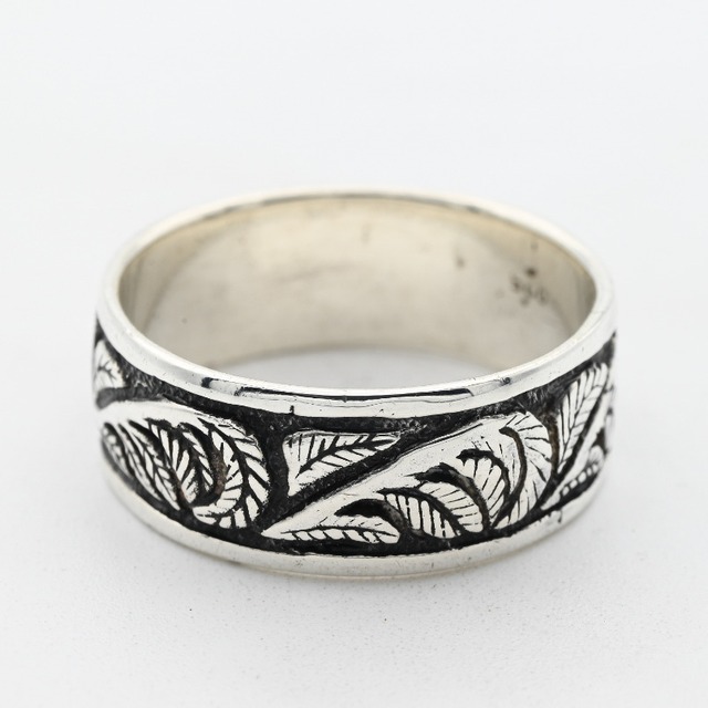Realistic Leaves Design Band Ring #19.0 / Ireland