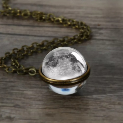 【再入荷未定】月のペンダント　球体　