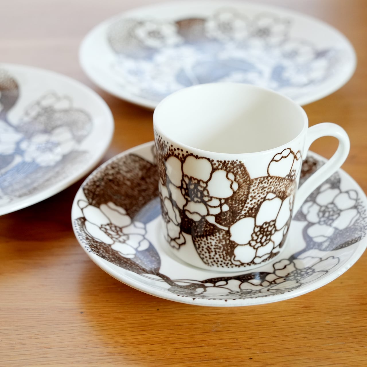 グスタフスベリ　EMMA プレート グスタフスベリEMMA プレート