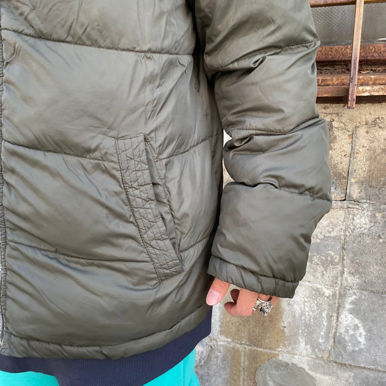 Tommy Jeans フード付きジャケット オリーブグリーン