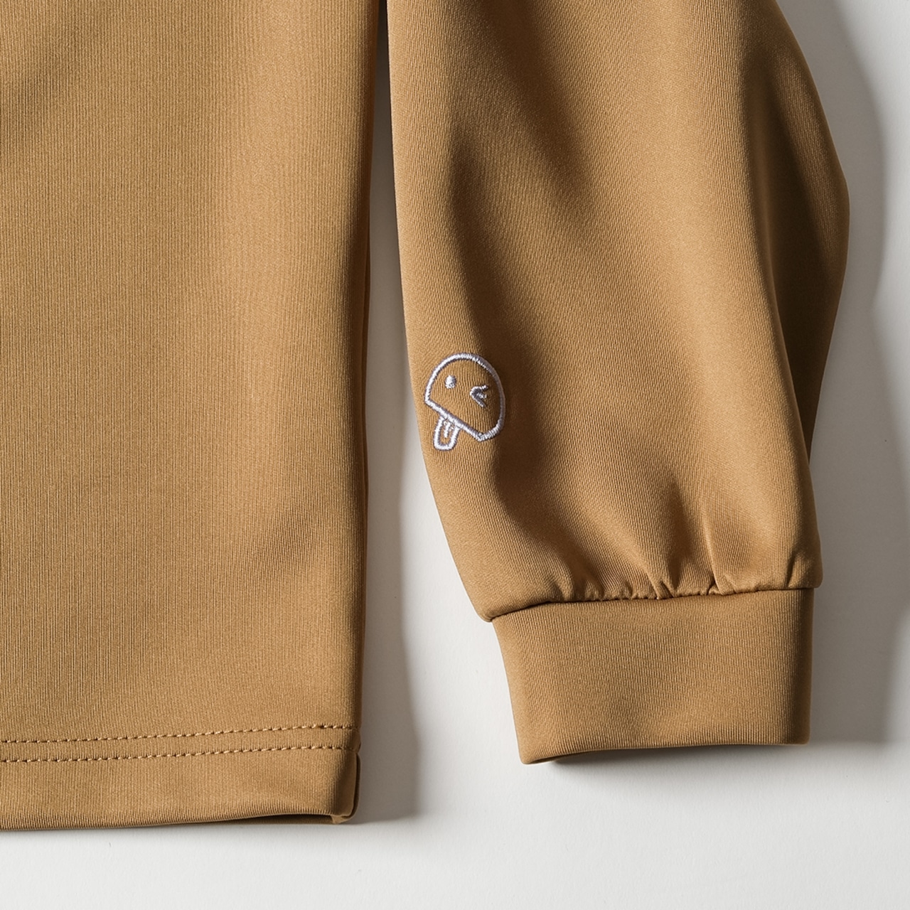 スタンドカラートップス