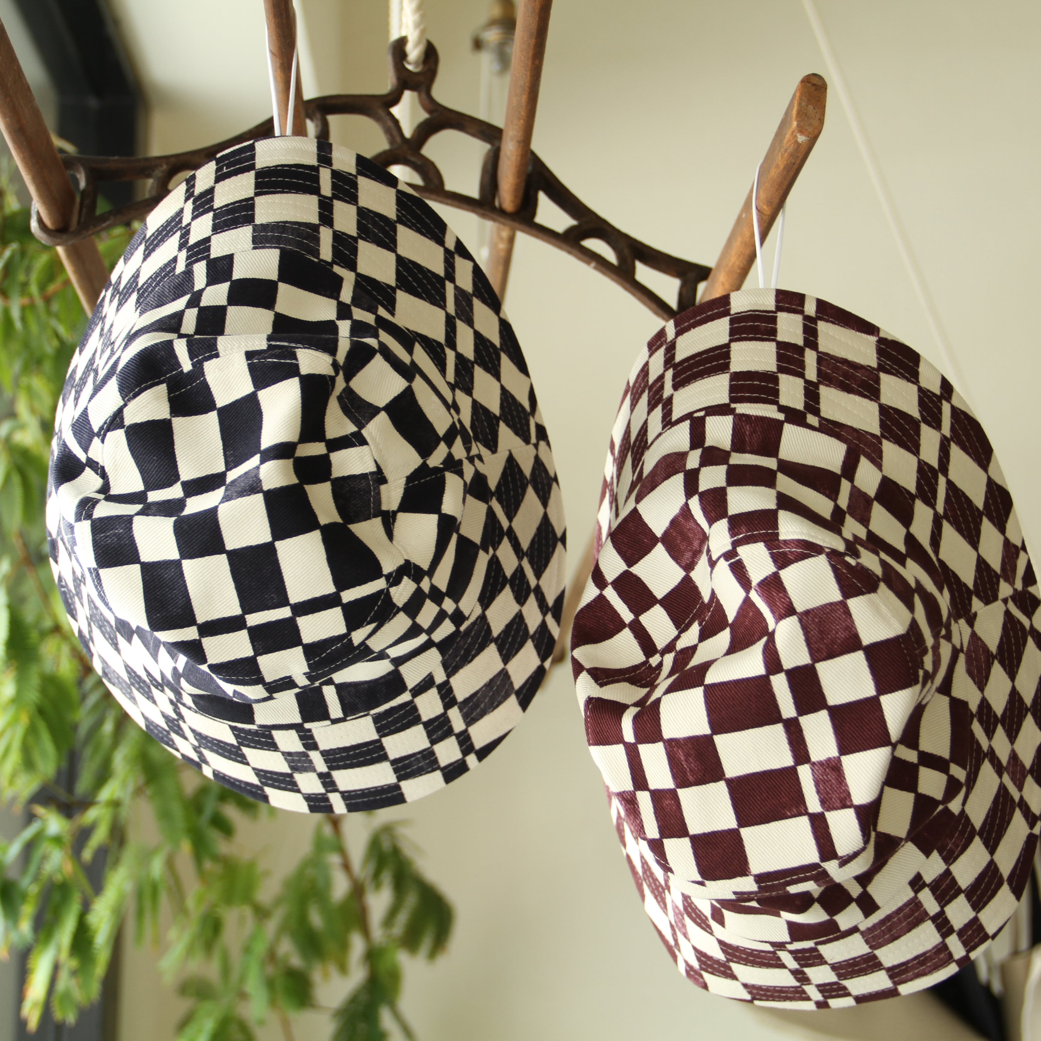 PHEENY Checkered bucket hat | Terminal