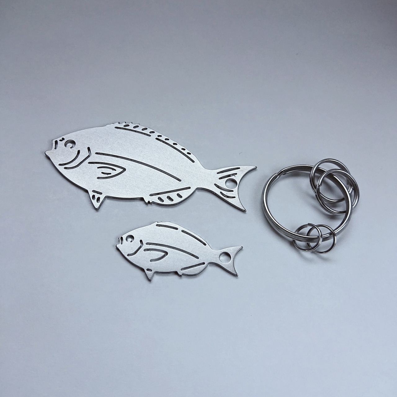 キーホルダー 尾長 +