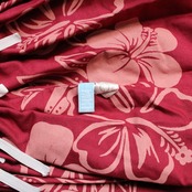 【フラダンス衣装】レッド ALOHA HAYAMA パウスカート ハイビスカス柄 ティアレ柄 花柄 赤 華やか ハワイアン アロハ かわいい
