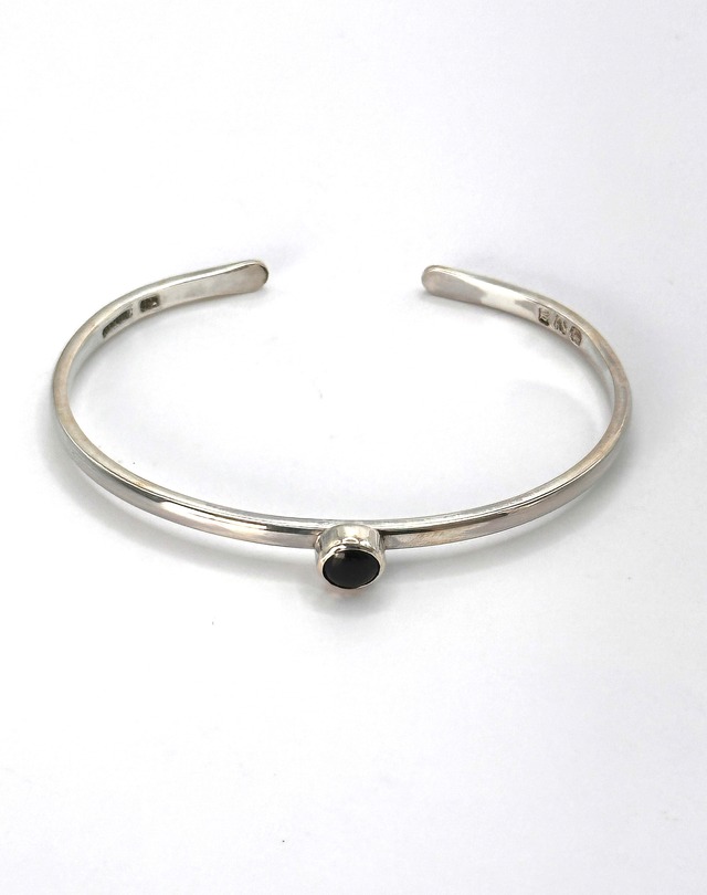 Ericka Nicolas Begay ONYX Bangle