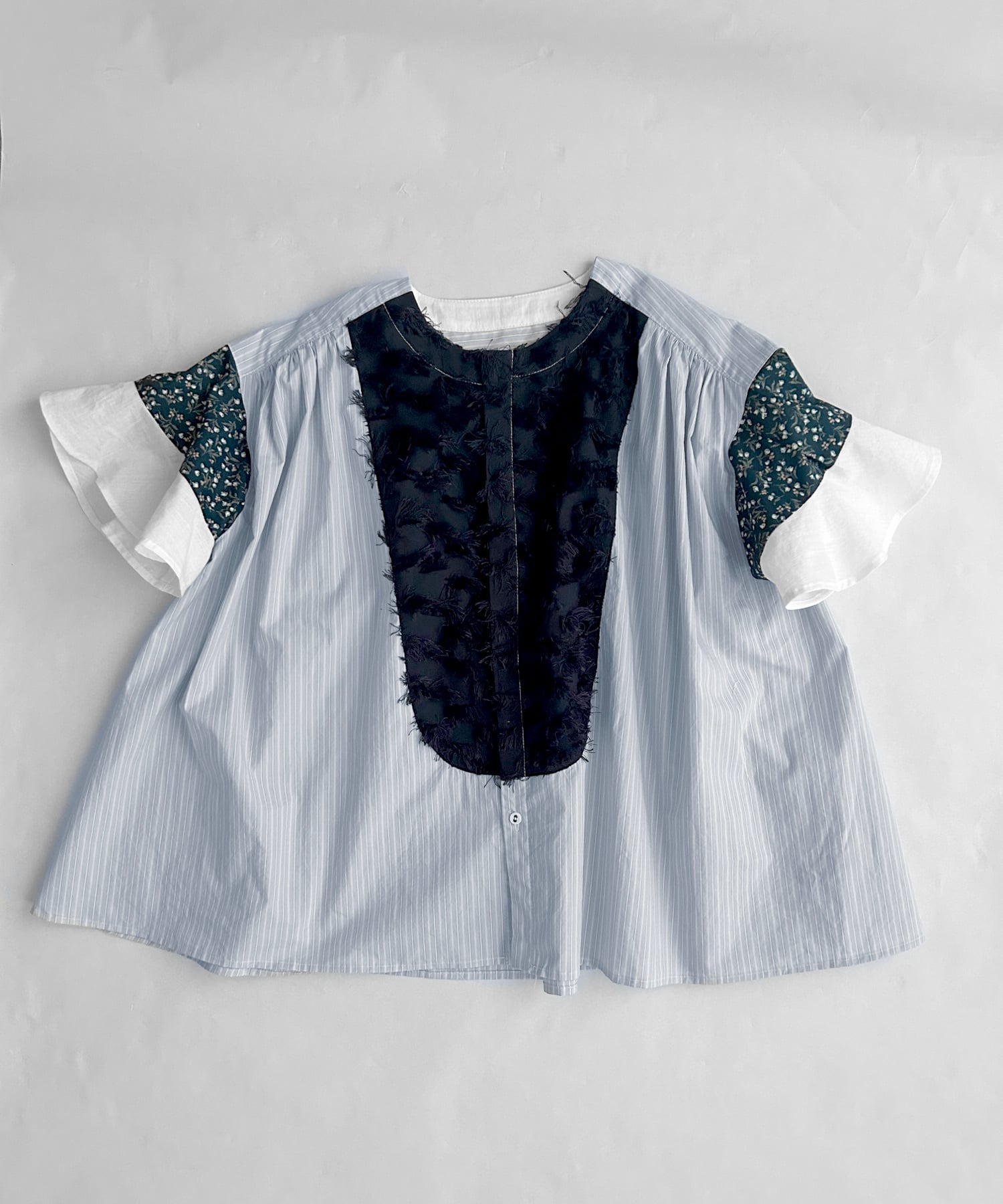 新品ムドカ/mudoca　その囲いの中でサロペットスカ―ト Tops | mudoca
