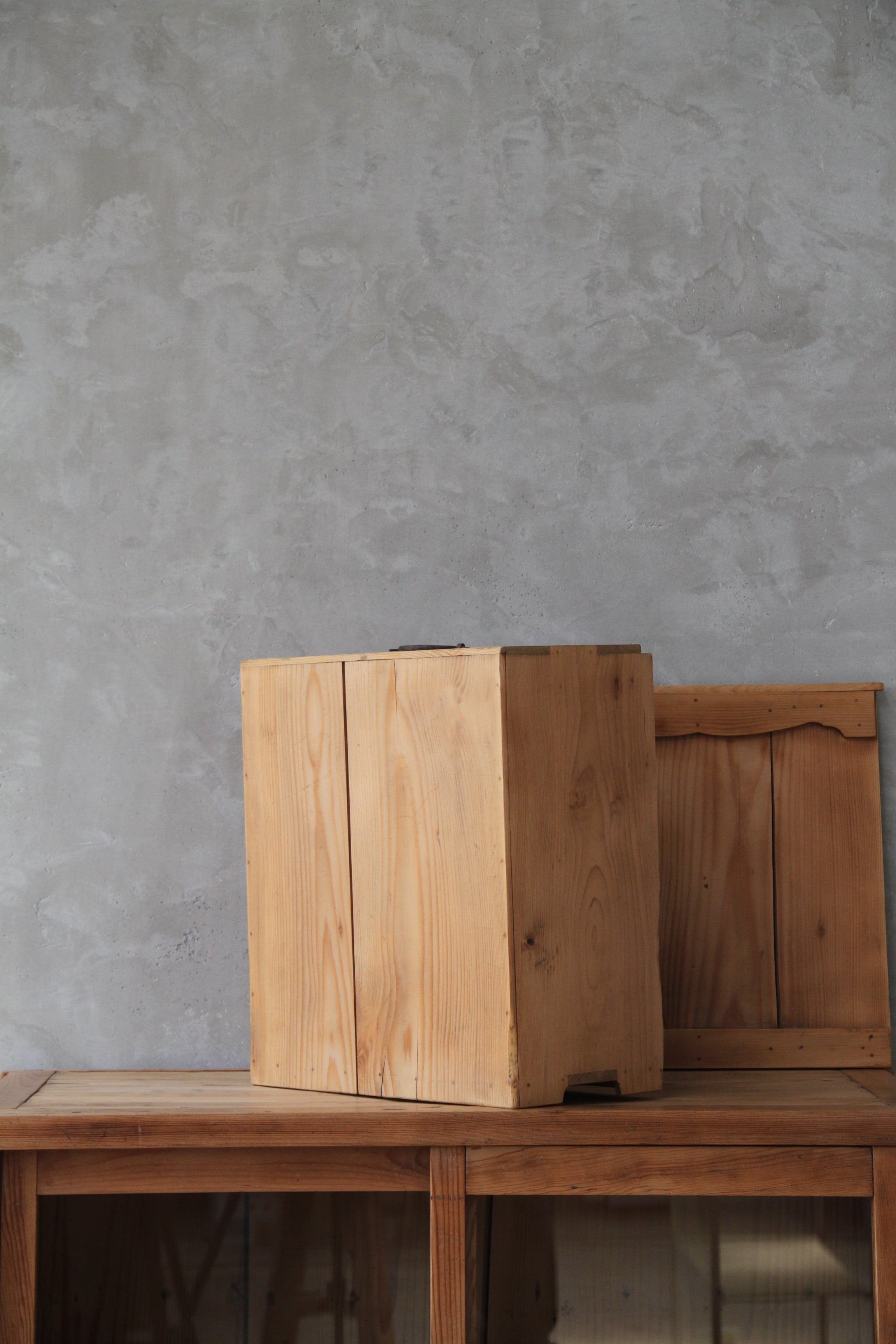 送料無料】木棚1 古家具/古道具/アンティーク/小箱/収納/ポストカード