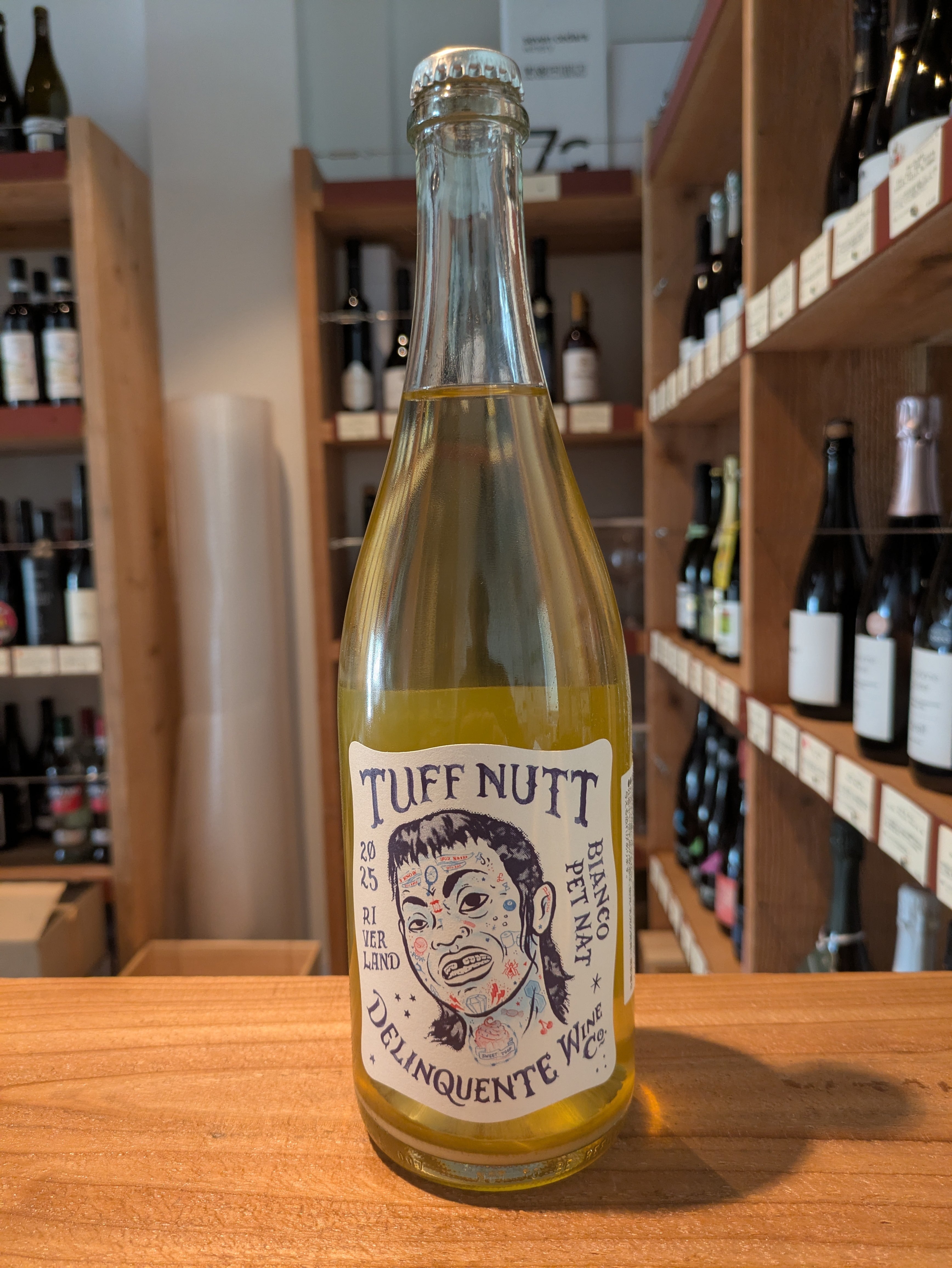 赤》2018 ブルネッロ ディ モンタルチーノ 〔コンティ コスタンティ