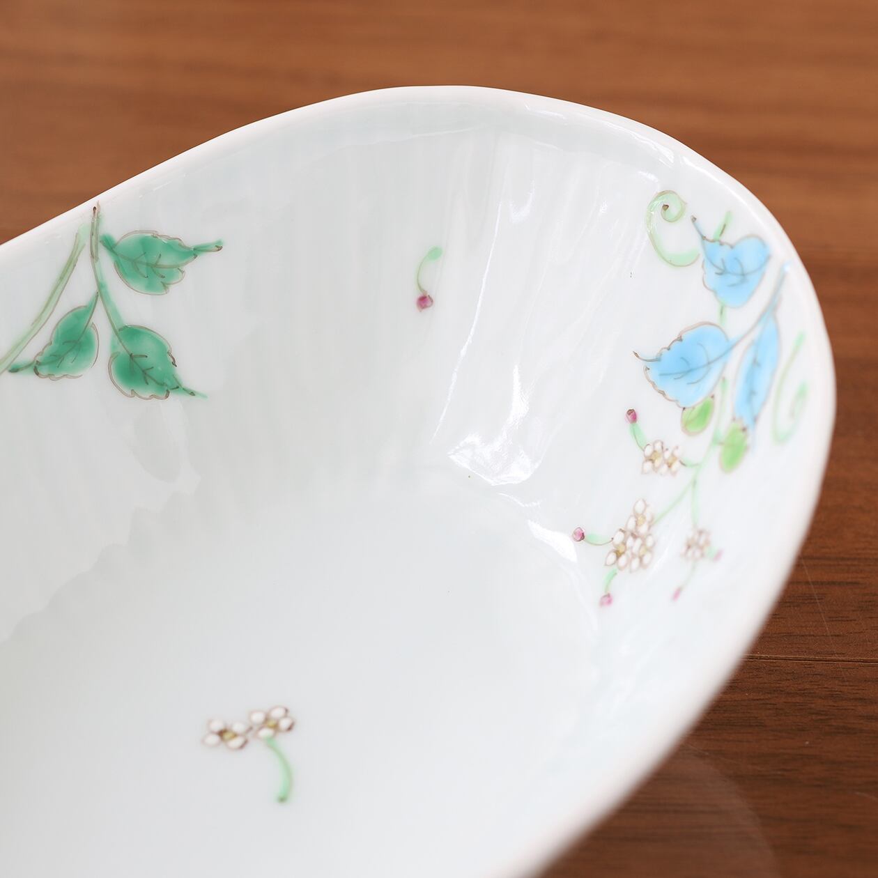 藍水「フウセンカズラ 楕円鉢」 うつわ藍水 波佐見焼 | にっこう生活館