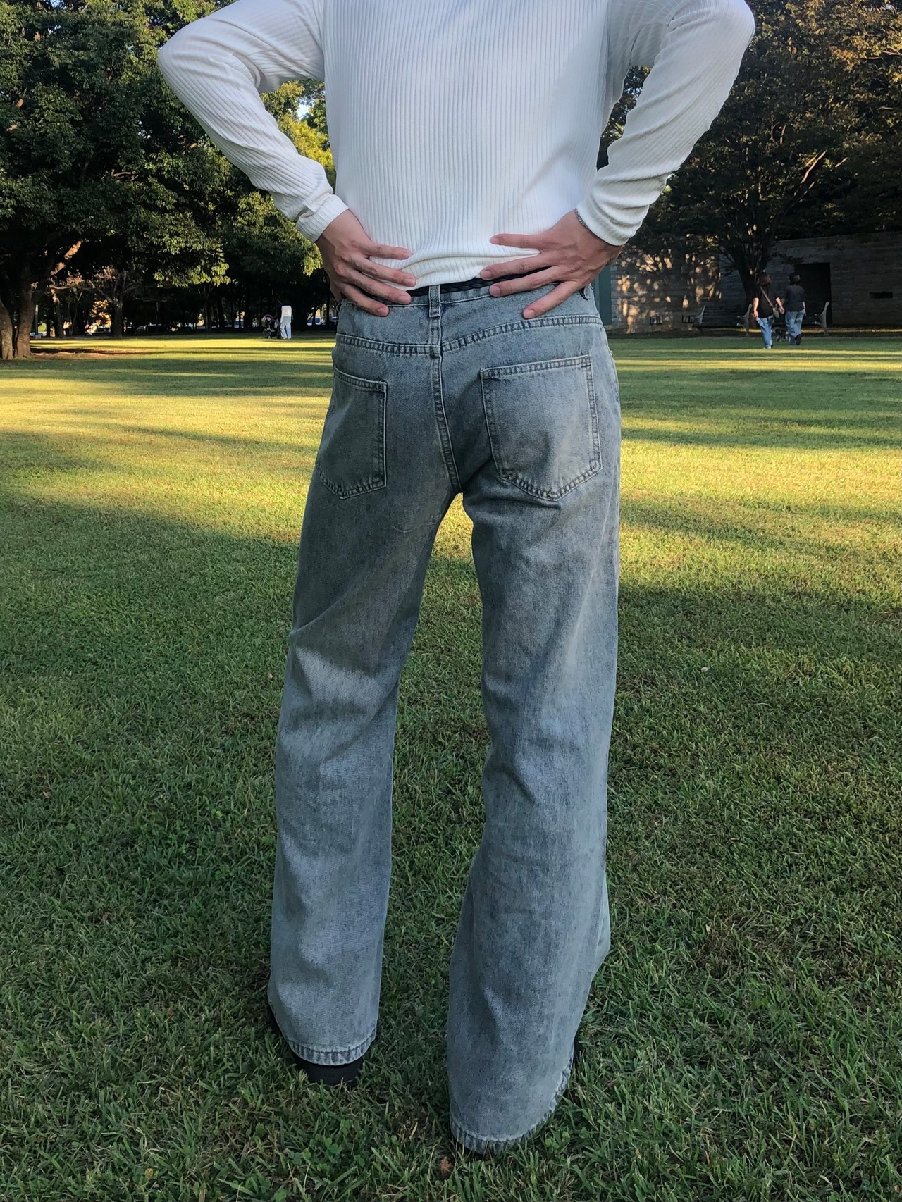 Signature Curve Bootcut Denim [Light Blue] - 4