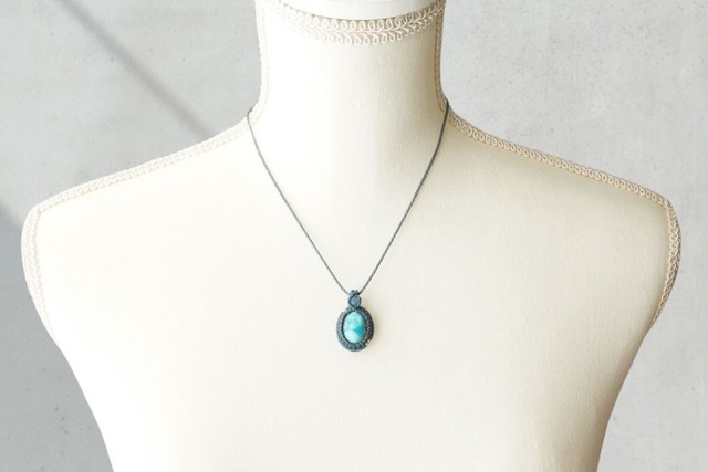ペルシアンターコイズのマクラメネックレス(トルコ石)