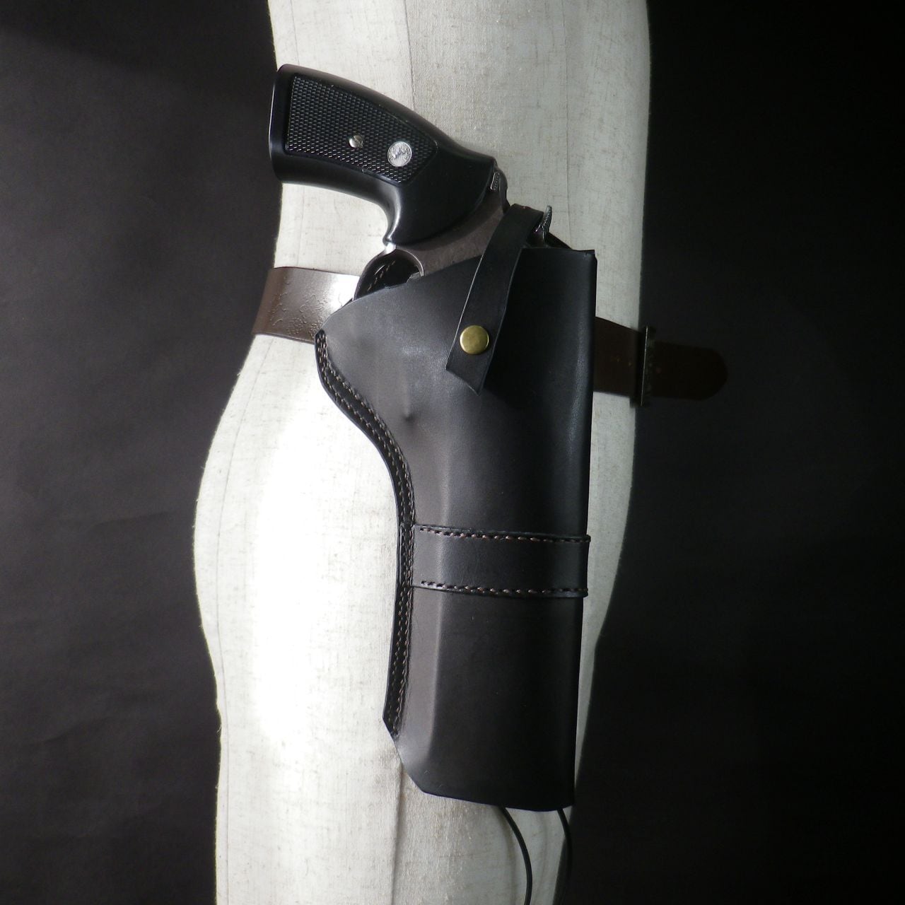 JTGS（ガンホルスターの専門店）