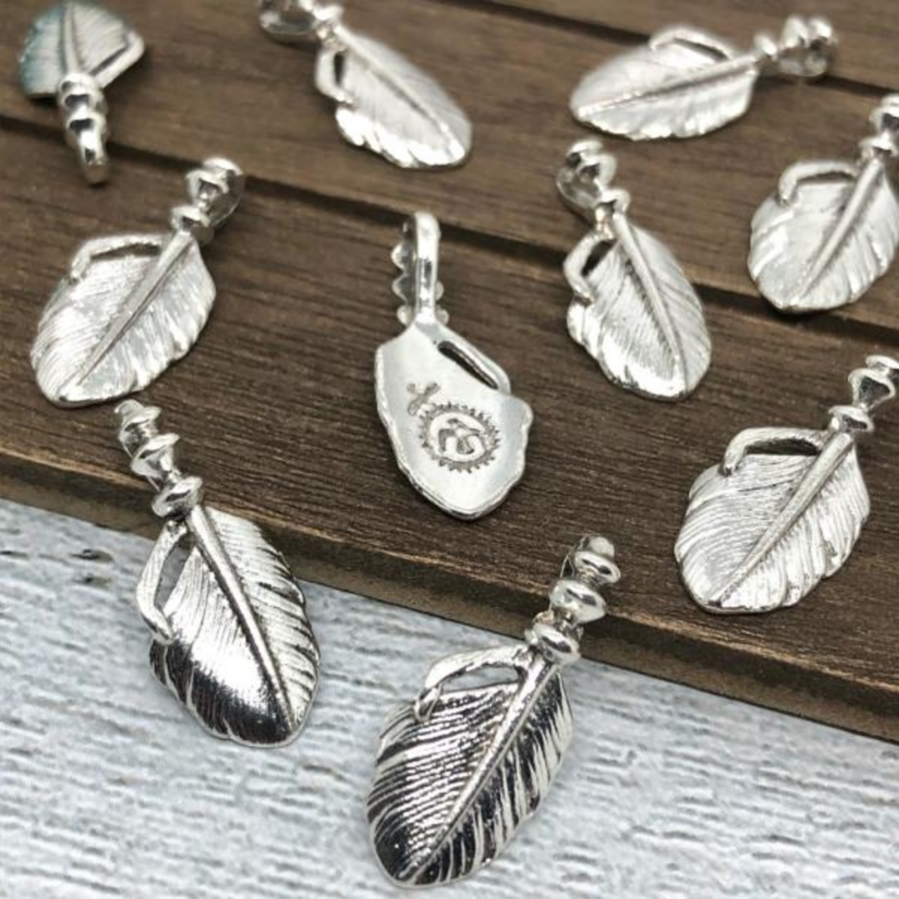 【2個】バックイーグルファザーチャーム/羽根