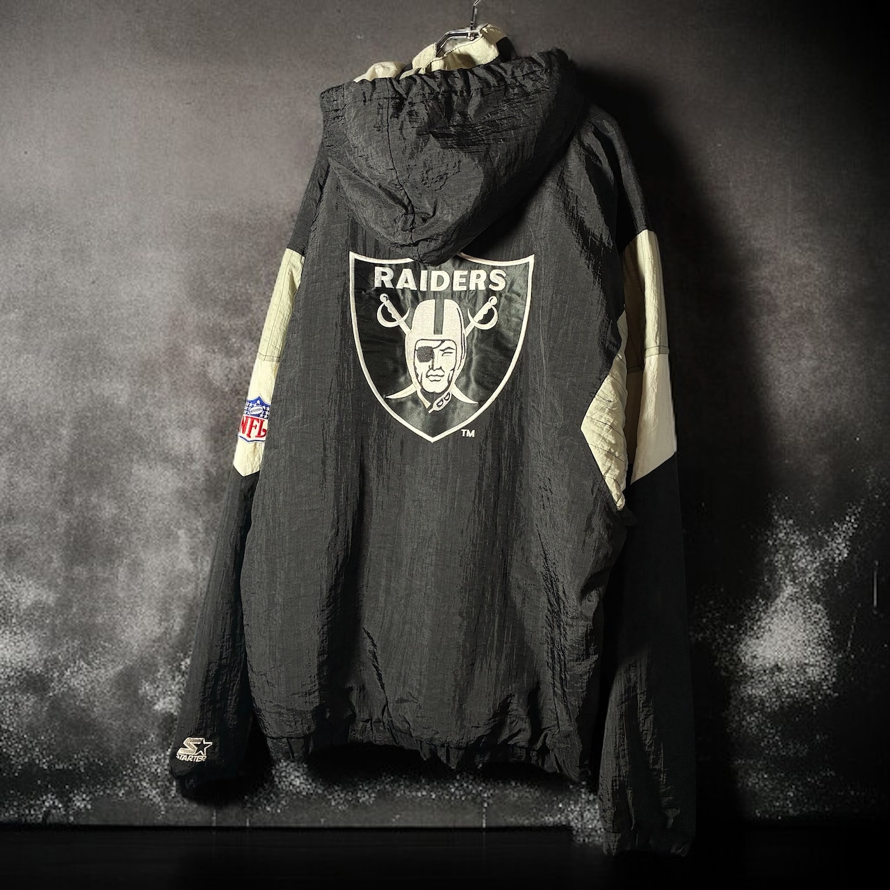 90s STARTER NFL RAIDERS ナイロンアノラックフーディー　黒　レイダース　スターター　ビッグサイズ