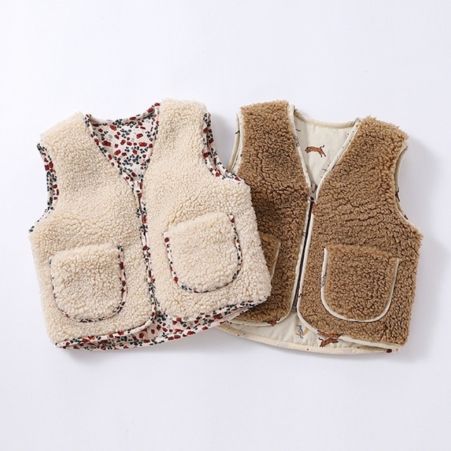 【BABY】北欧風　暖かいベスト