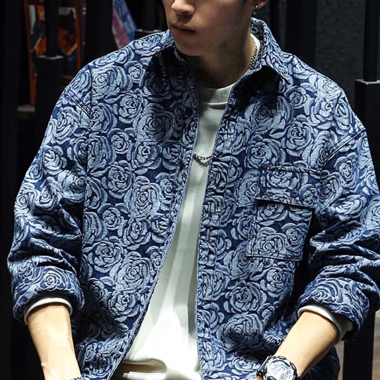 jacket01　ブルーローズジャカード柄が特徴のルーズデニムシャツ