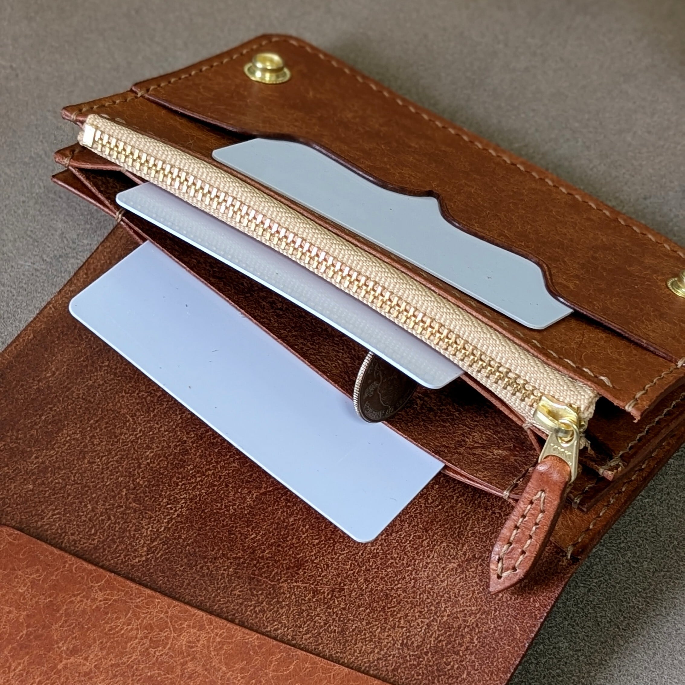 ミドルトラッカーウォレット ブラウン | LeatherWorksTegaki