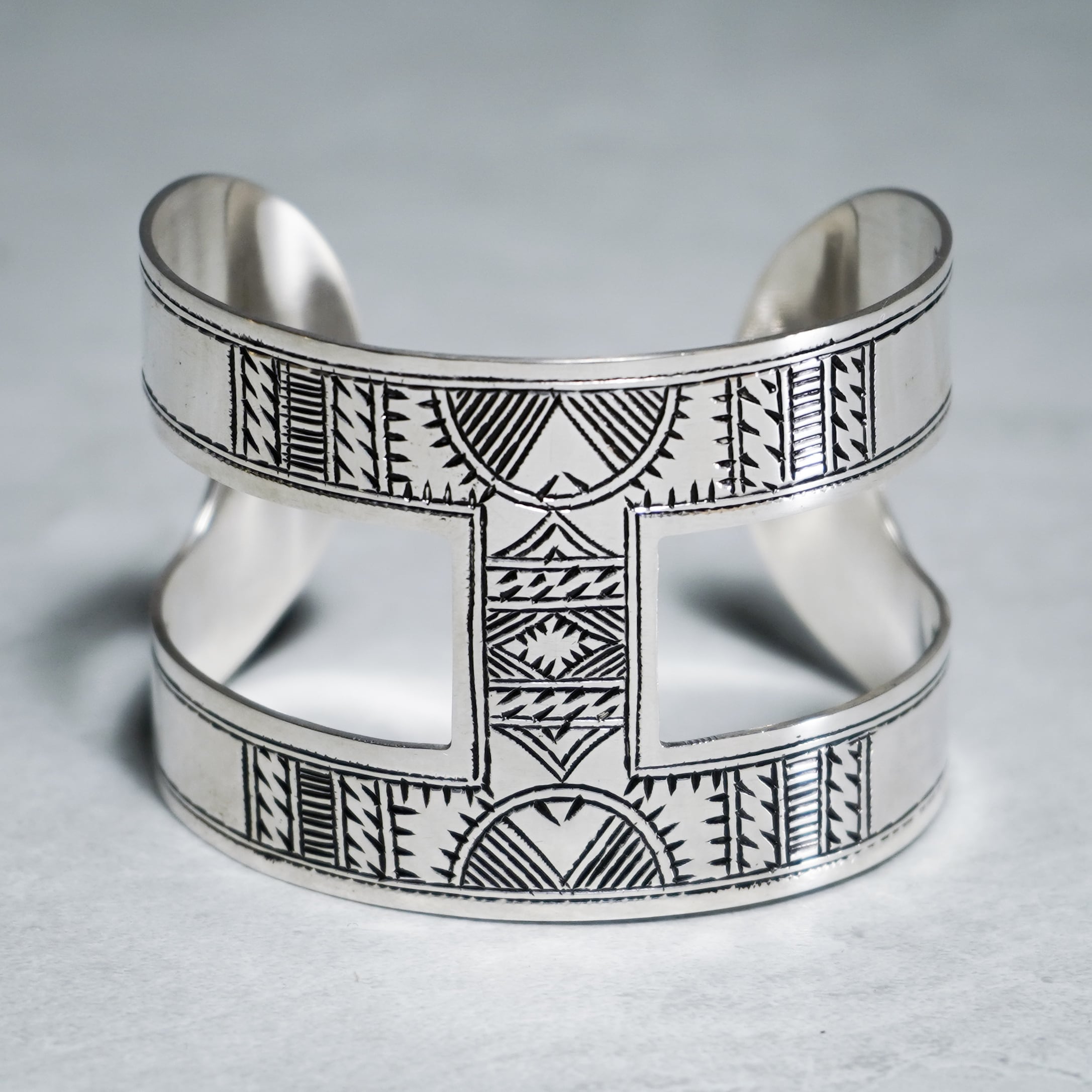 TOUAREG Silver Bangleトゥアレグ シルバー バングル 160 | mark