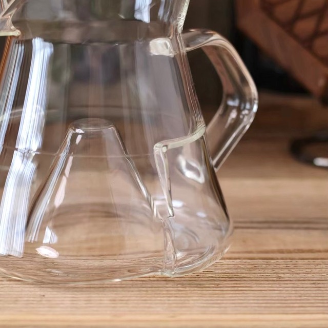 ICOSA AVENSI Wave Cyclone Sensory Carafe Standard