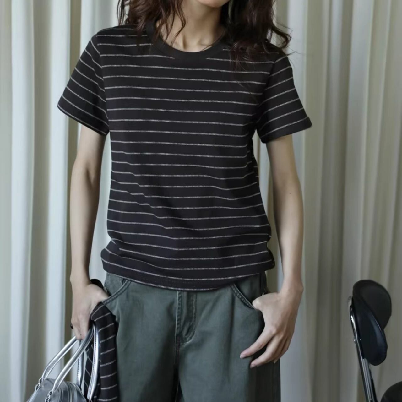 ナローボーダーラウンドネックTシャツ A02135