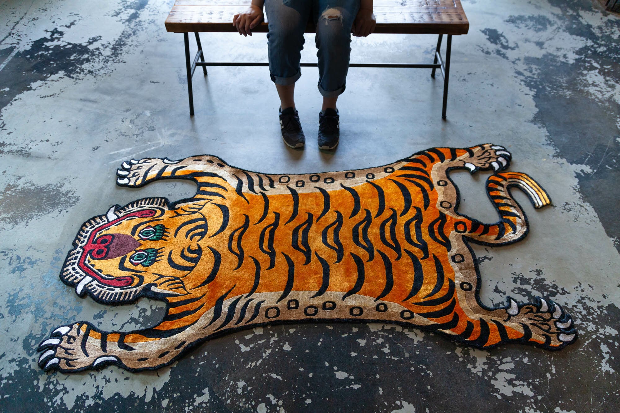 Tibetan Tiger Rug 《Lサイズ•シルク190》チベタンタイガーラグ