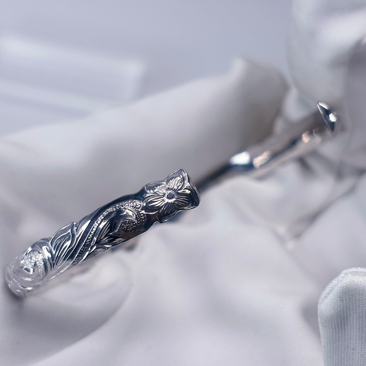 Heritage Bangle-Silver-
