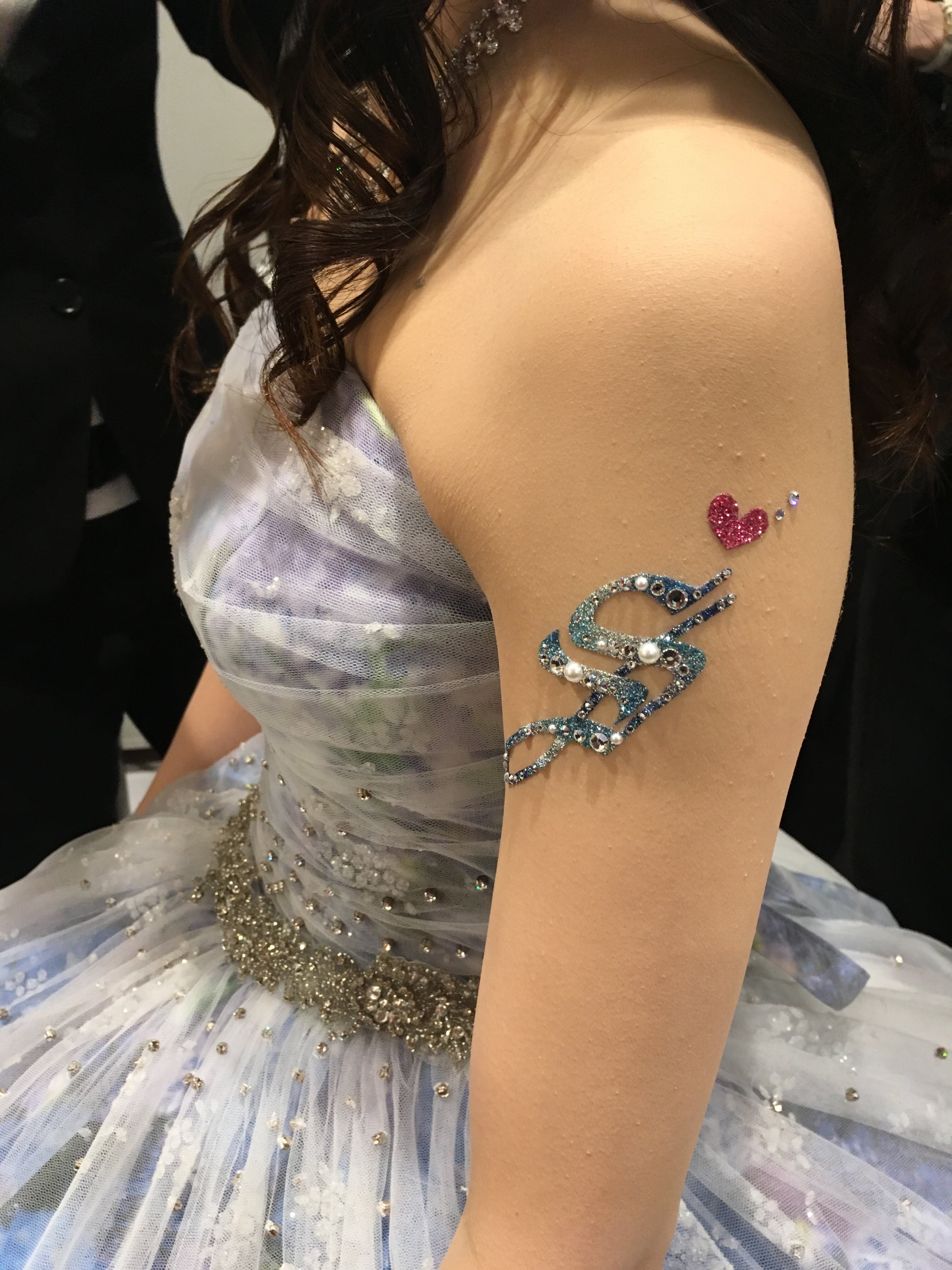 受注発注 オリジナルボディジュエリーシール 翼 | cure-la