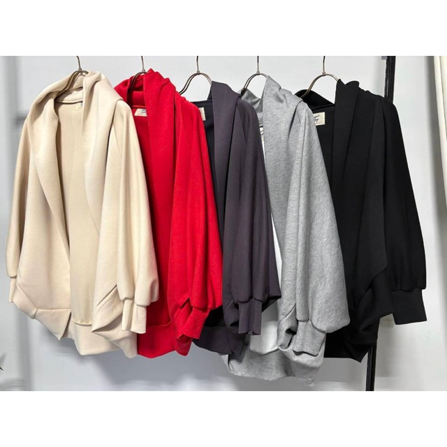 【MARGAUX VINTAGE】ダンボールニットモモンガフーディ