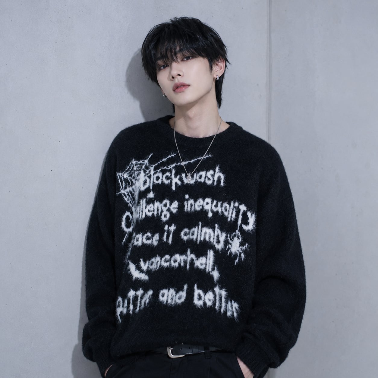 Letter Graphic Loose Sweater 0003