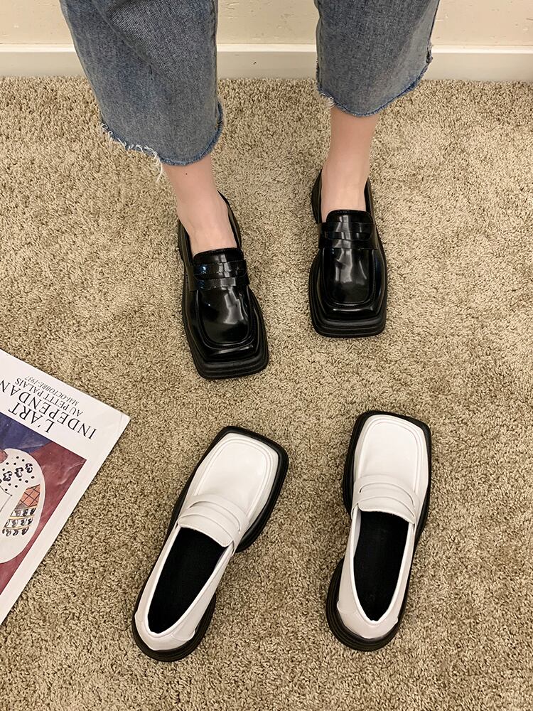 シングルオータムレッドスタイルレザー 靴 シューズ 秋物 部族の婦人靴22004466169