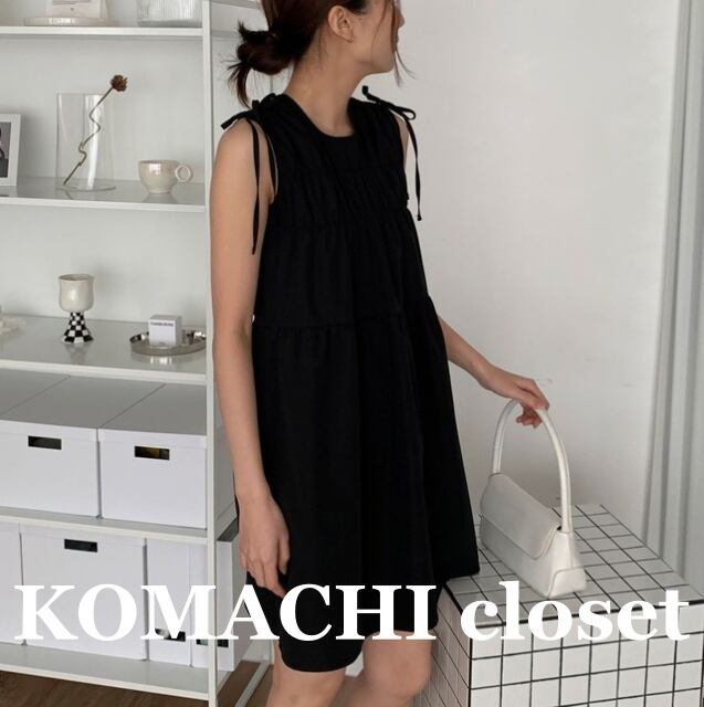 【送料無料】 肩リボンミニ丈ワンピース ノースリーブワンピース 黒 ブラック 白 ホワイト モノトーン韓国 レディース オルチャン ミニ丈 ショート丈 袖なし ノースリーブ ラウンドネック セミフレア Aライン ティアード プリーツ リボン ハイウエスト ギャザー かわいい 大人可愛い きれいめ シンプル カジュアル おしゃれ レトロ こなれ感 ラフ ラブリー 抜け感 ベーシック ナチュラル ベーシック 無地 ヘルシー 夏 着回し 普段使い 楽ちん トレンド 流行 インスタ映え フリーサイズ