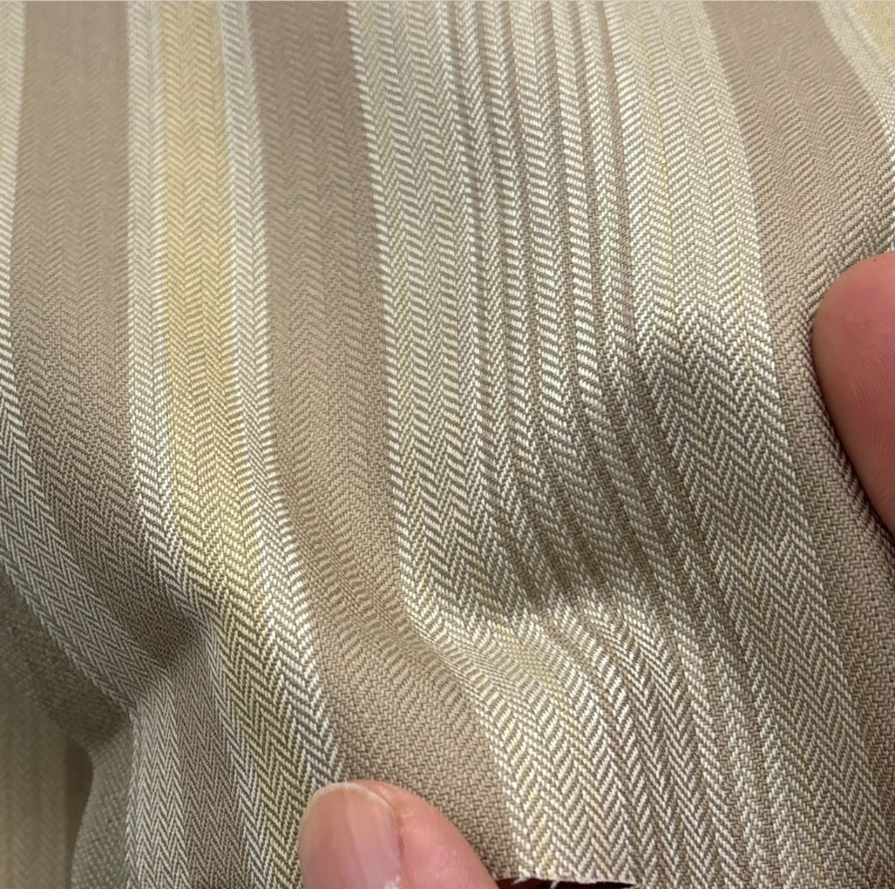 ★TC934◆3.3m◆コットンウール混滑らかヘリンボーン生地◆ストライプ◆ベージュ系