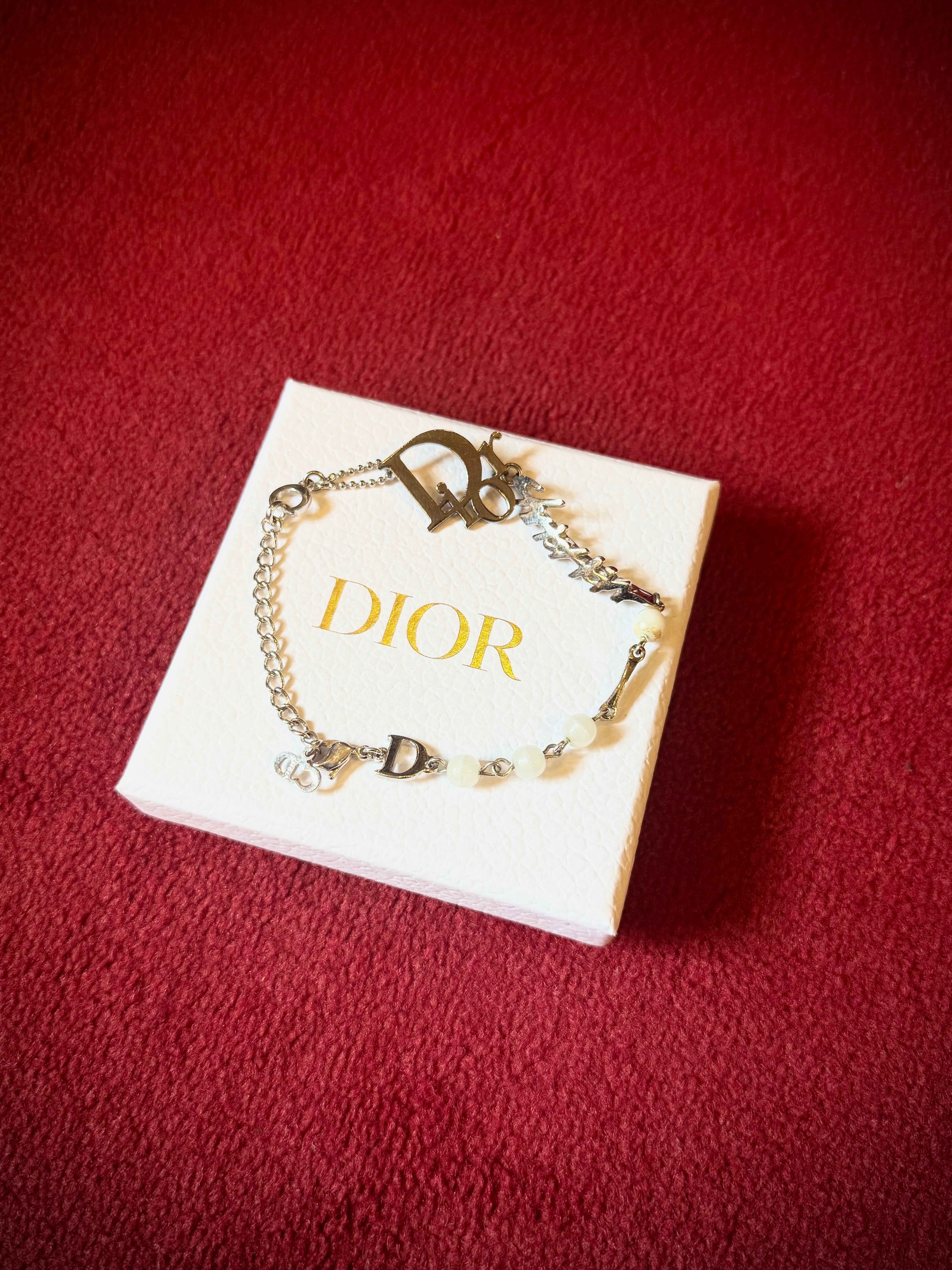Christian Dior」 | タナゴコロータス tanagocolotus