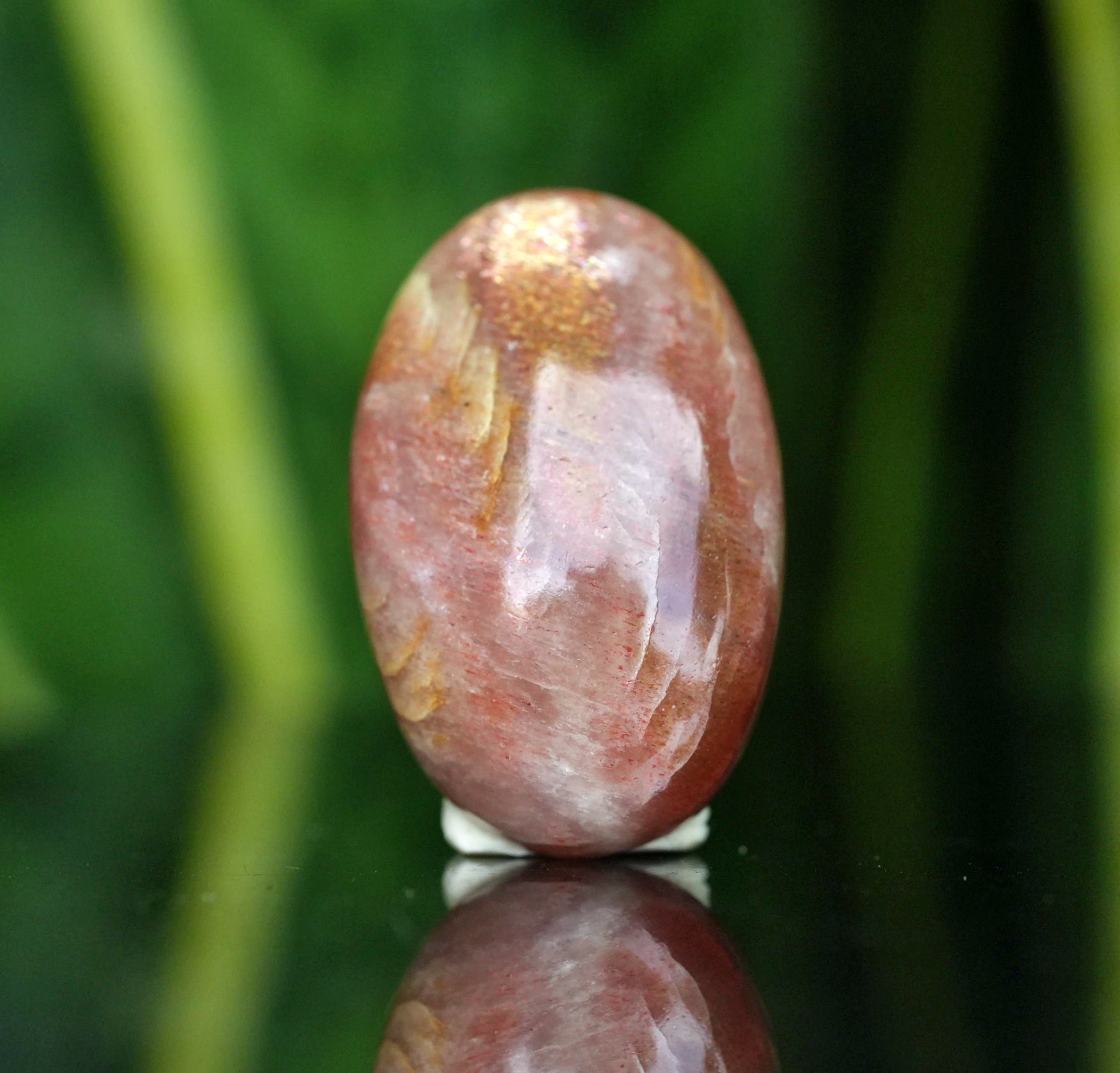 ☆ゴールドシーンサンストーン 35ct 30mm☆s1637 | Funky garuda Stone