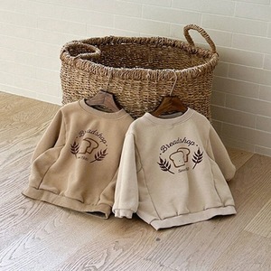 ベビー＆キッズ　冬新作　韓国風　食パン＆英字　トレーナー