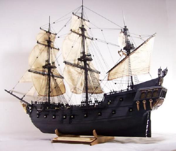 送料無料 83cm 木製帆船 パイレーツオブカリビアン、ブラック ...