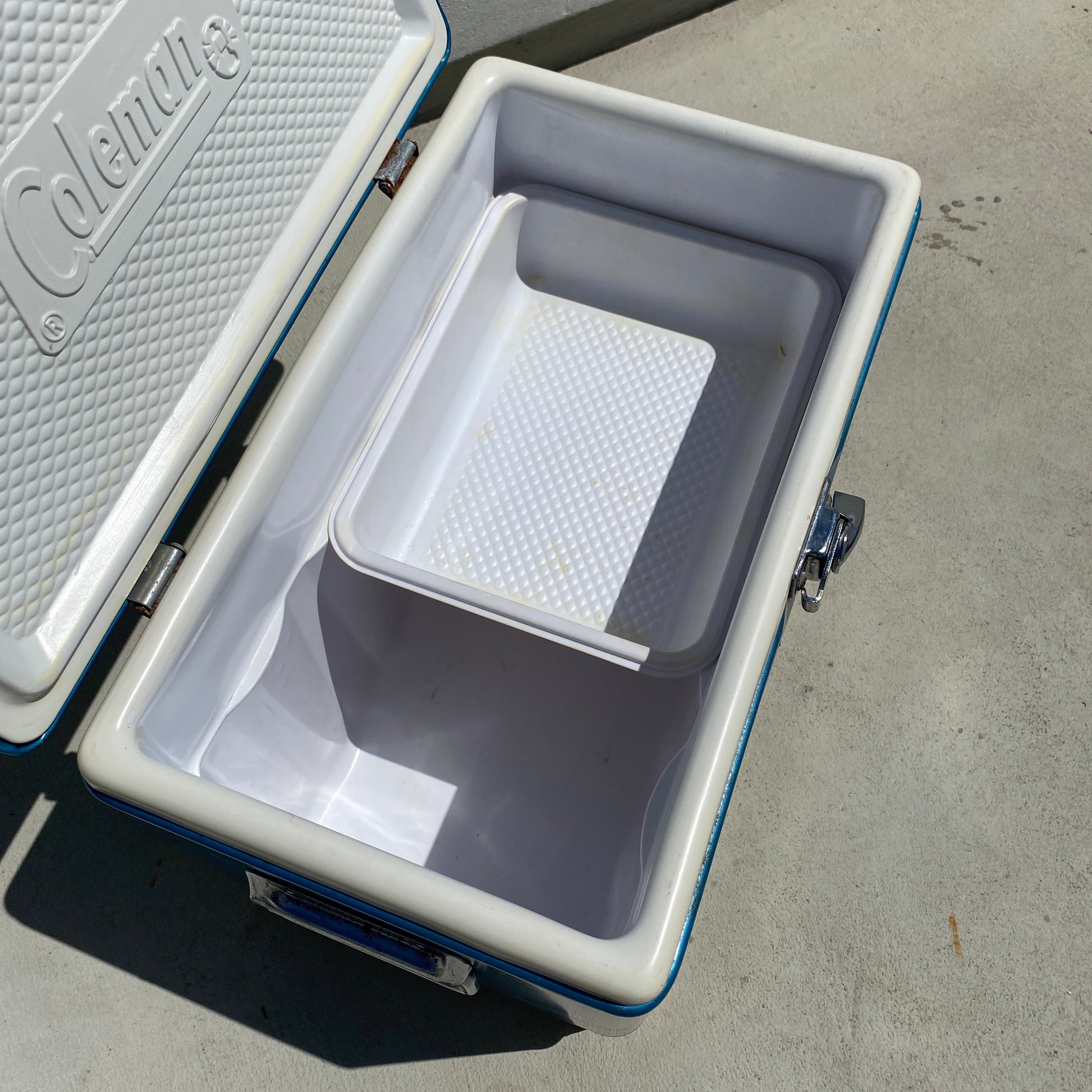 233【1973年12月製造】コールマン ビンテージ クーラーボックス