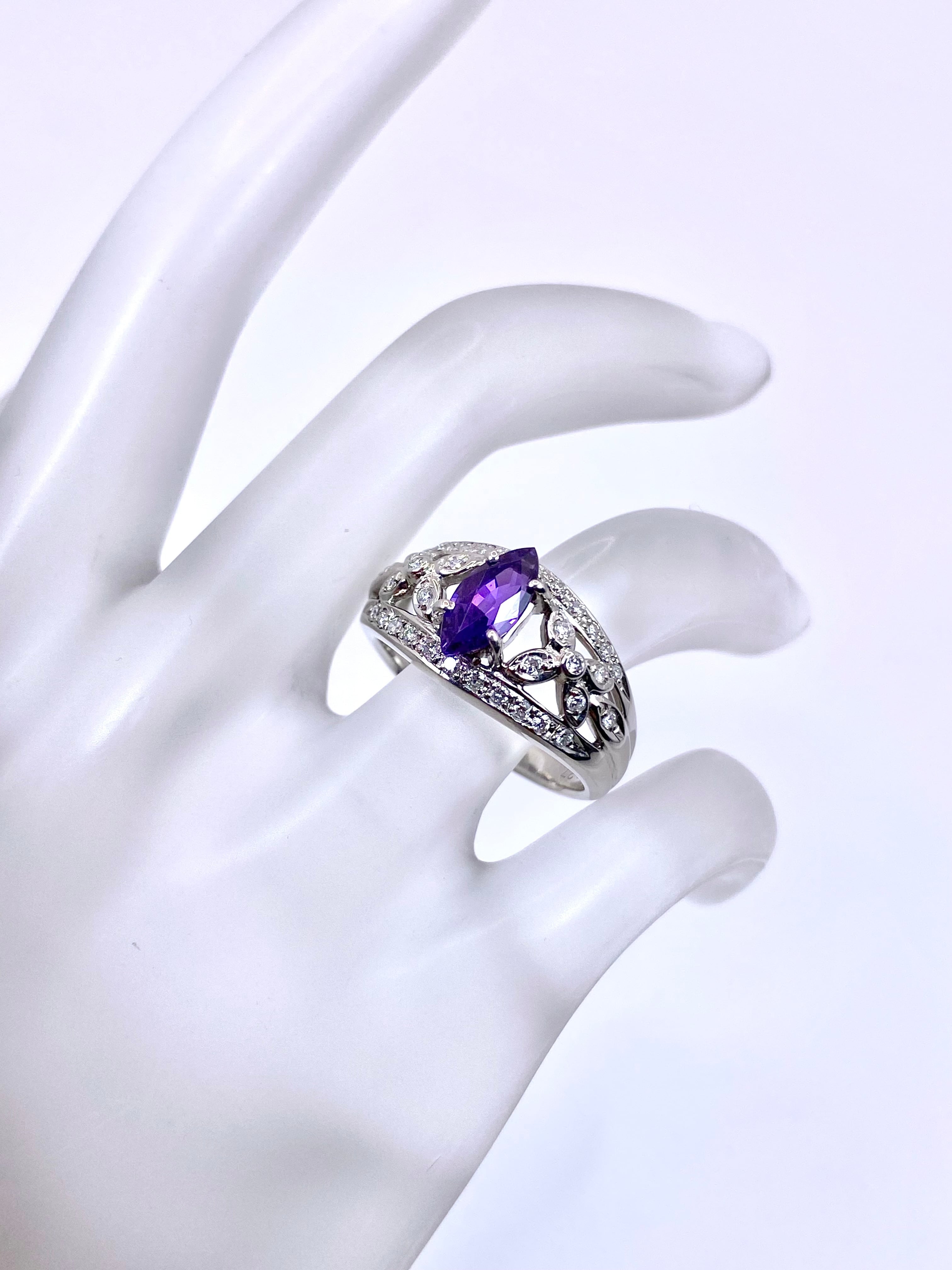 バイオレットサファイア 1.23ct / ダイヤモンド 計0.27ct Pt900 リング
