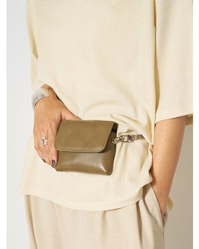 YENN CHAIN BELT POUCH ポーチチェーンレザーベルト4WAY 楽天市場】【YENN/イエン】チェーンベルトポーチ/CHAIN BELT