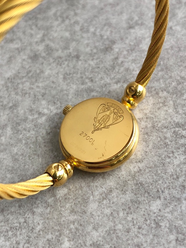 GUCCI グッチ 腕時計 ゴールド シェル ステンレススチール バングル 2700.2.L クウォーツ vintage ヴィンテージ オールド zxiigr