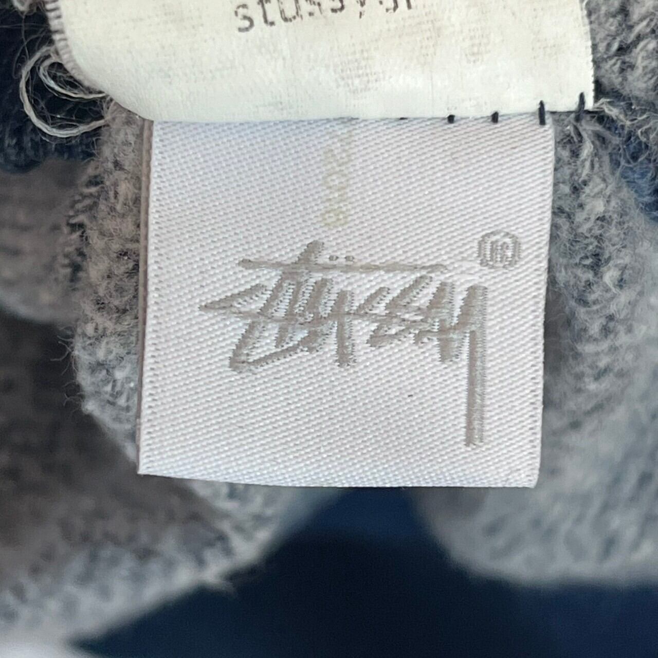 stussy ステューシー パーカー フーディ バックロゴ プリント stussy ステューシー パーカー フーディ バックロゴ プリント