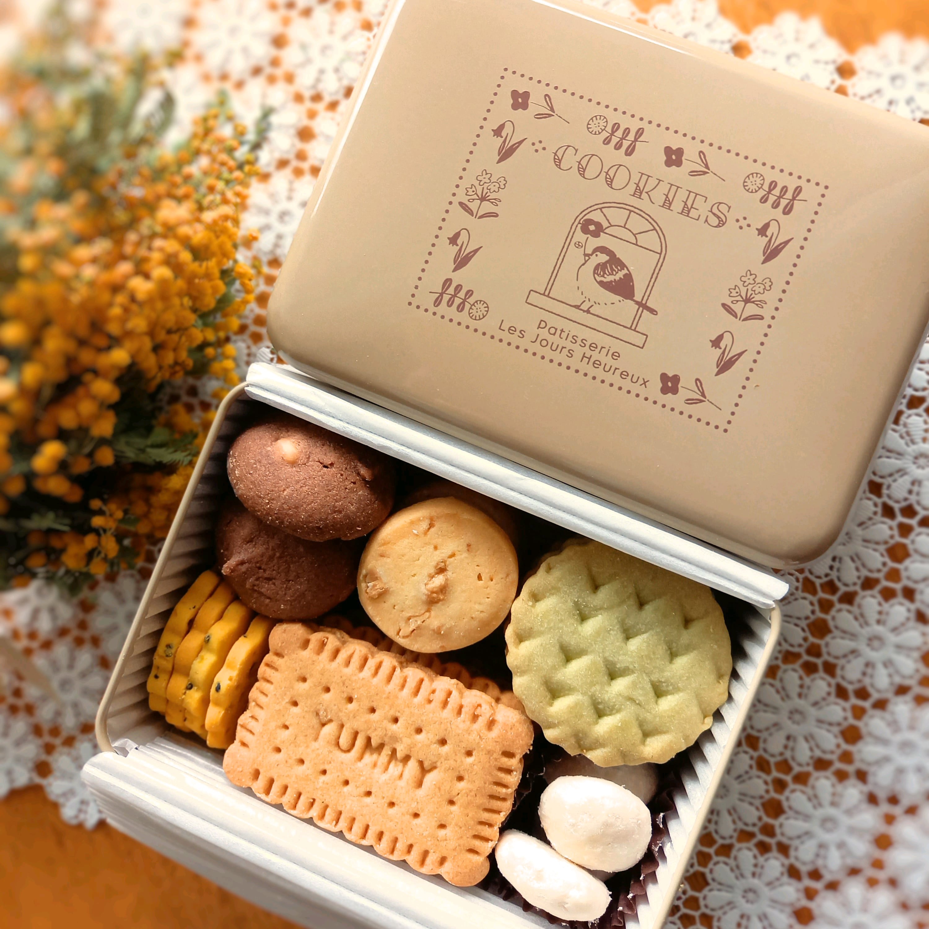 画像2枚〉カラマリ オトメイト オトパ カラマリ クッキー キラキラ 缶