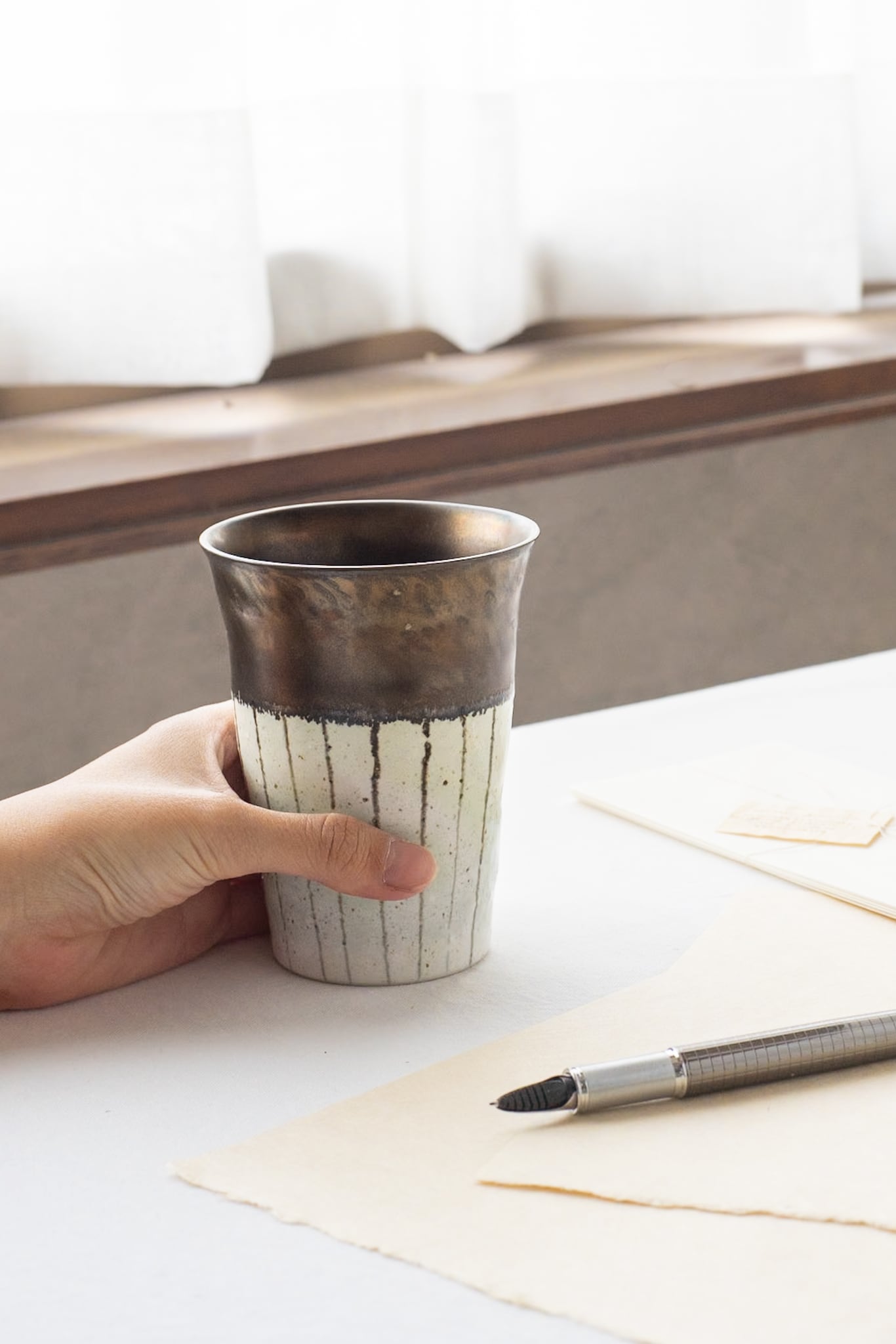 レンジOK 十草金彩フリーカップ【ホワイト】 | Kamani | 多治見で営む