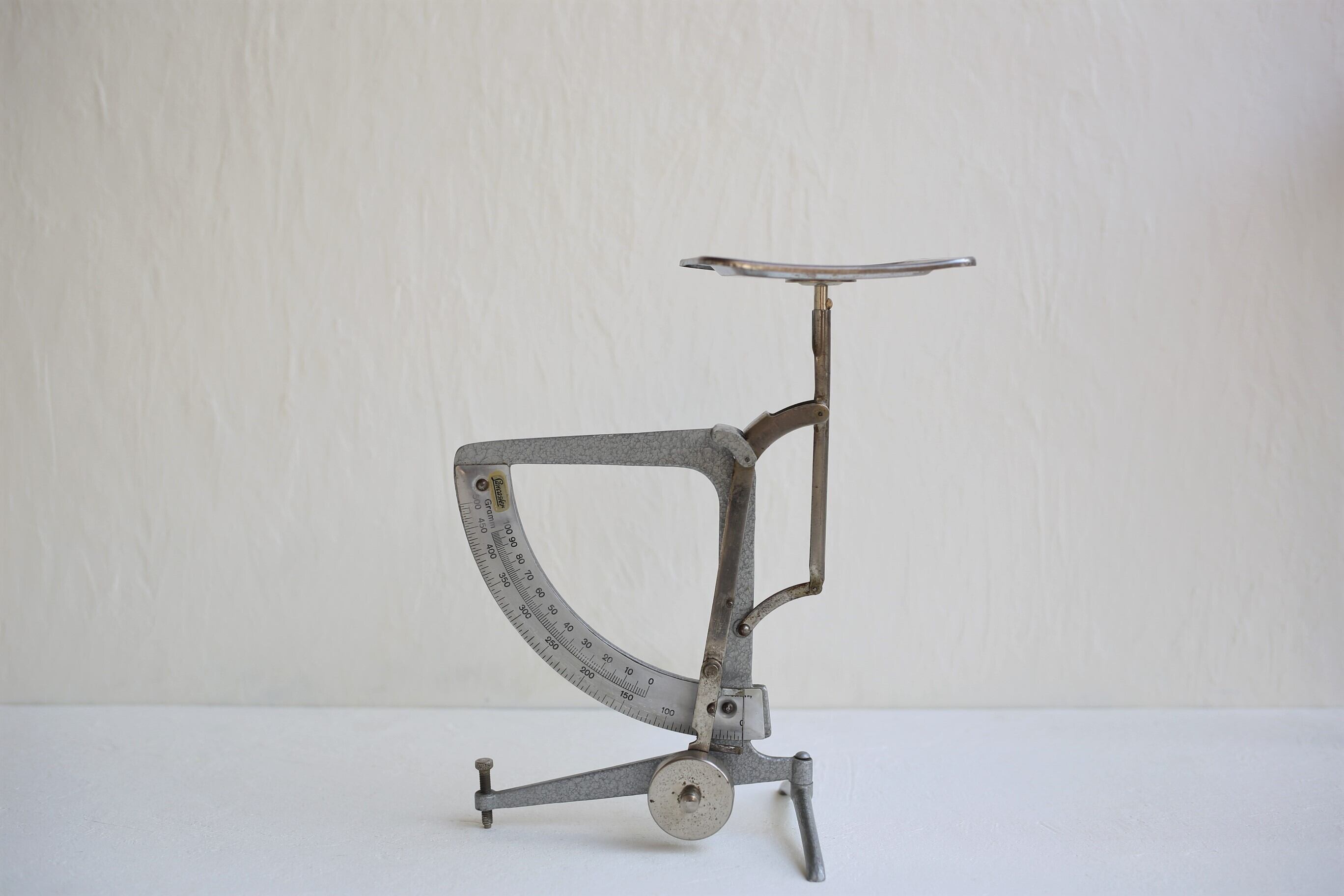 ドイツ アンティーク ヴィンテージ レタースケール N-03218